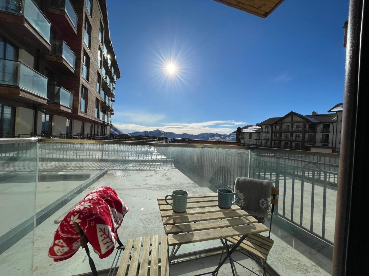 Winter Is Here Apartment In New Gudauri Luaran gambar